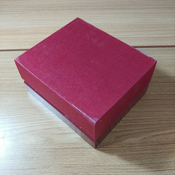 BOX ONLY - Salvatore Ferragamo Watch Jewelry Display - Picture 6 of 9